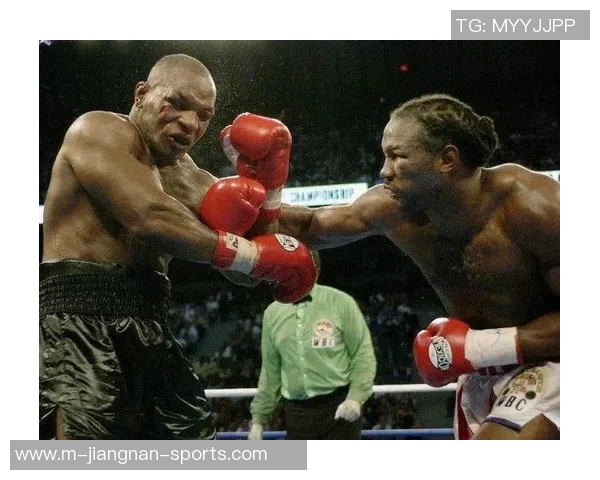 刘易斯vs对手的巅峰对决揭示拳击世界的荣耀与挑战